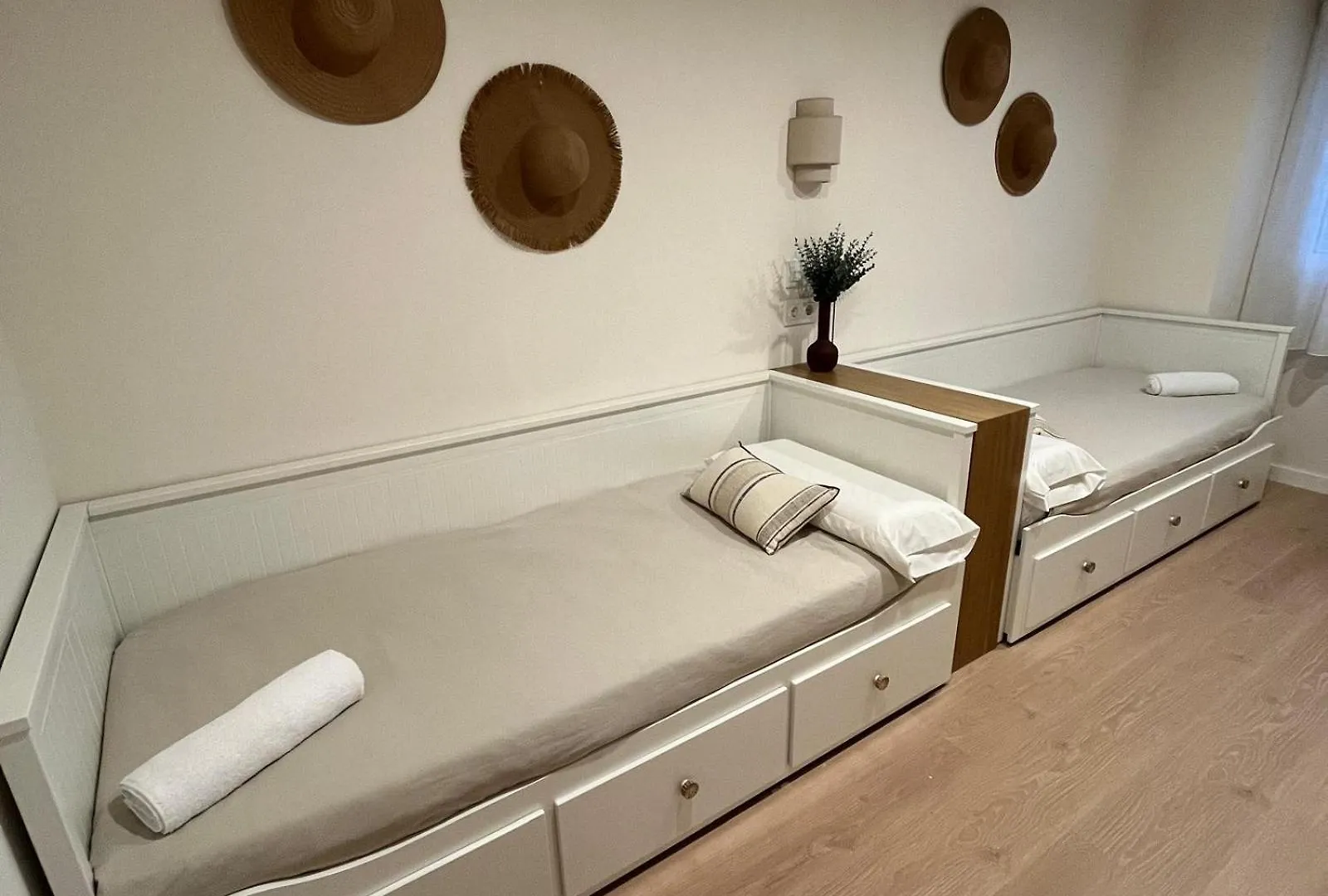 Apartamento Para 8 Personas Con Parking, Muy Cerca De La Playa L' Escala إسبانيا